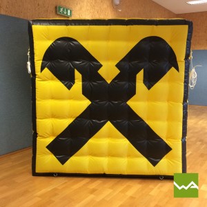 Inflatable Cube für die Raiffeisenbank 2