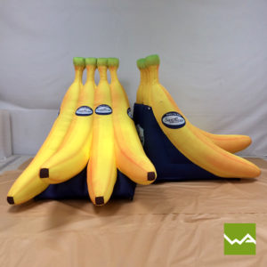 Aufblasbare Produktnachbildungen - SanLucar Bananen 2