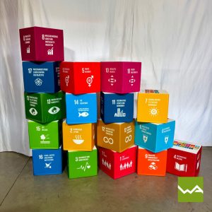 Sitzwuerfel AKTION SDG Nachhaltigkeitsziele 4